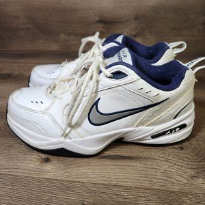 Nike Mens Air Monarch IV 416355-102 White Casual Shoes Sneakers Size 9.5